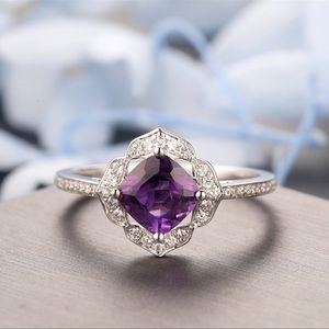 14k White Gold Amethyst Ring with simulated diamonds